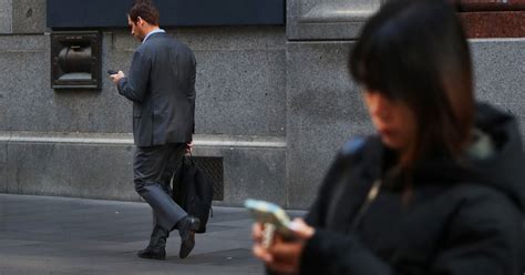 Australian employees now have the right to disconnect from work .